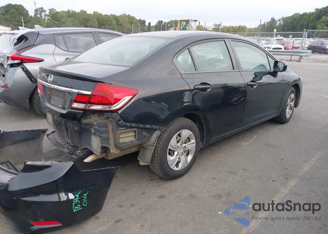 2015 Honda Civic Lx z USA, uszkodzony, nr VIN 19XFB2F5XFE018931